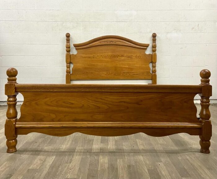 vintage convertible queen or full size traditional style cannonball bed 9244