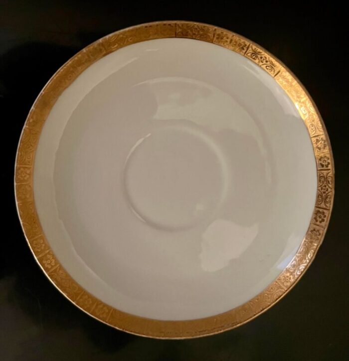 vintage haviland royal bavarian white and 18k gold encrusted border china saucer set of 4 1077