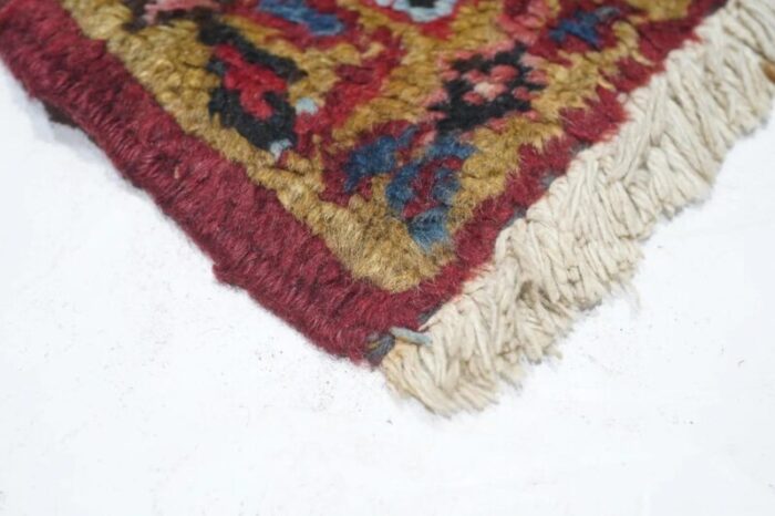 vintage heriz rug 7 x 810 2431