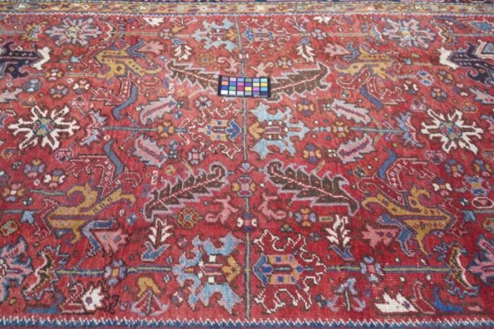 vintage heriz rug 7 x 810 3839