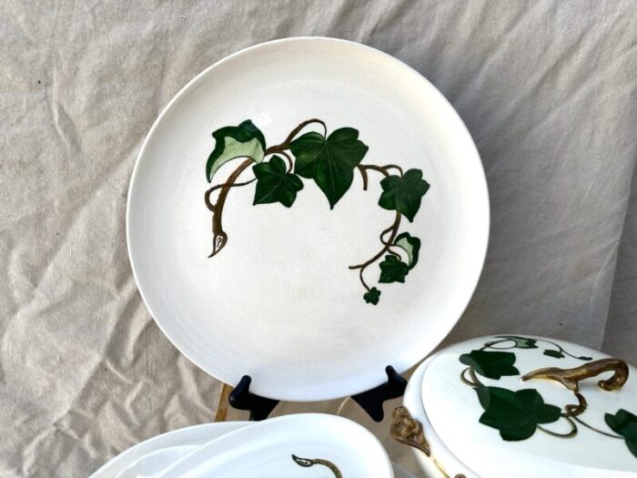 vintage ivy print serving set of 12 9146