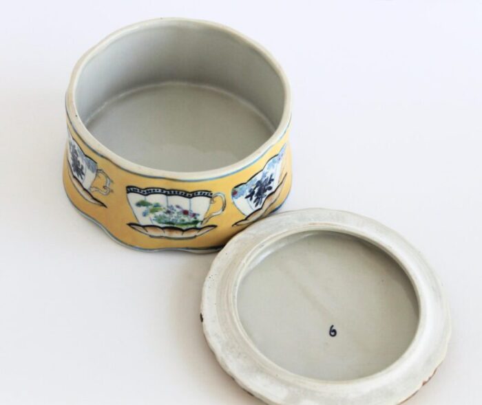 vintage porcelain teacup trinket box with lid 0714