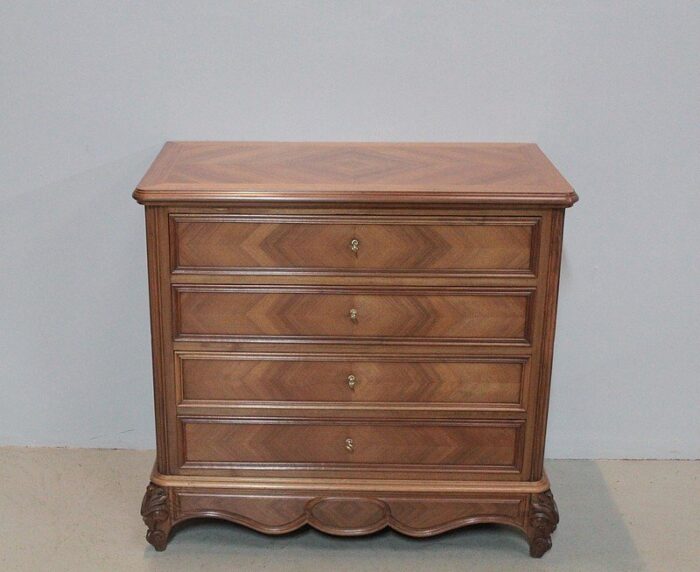 vintage rocaille dresser 1